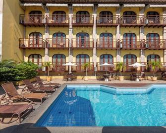 Rede Andrade Comfort - Natal - Pool