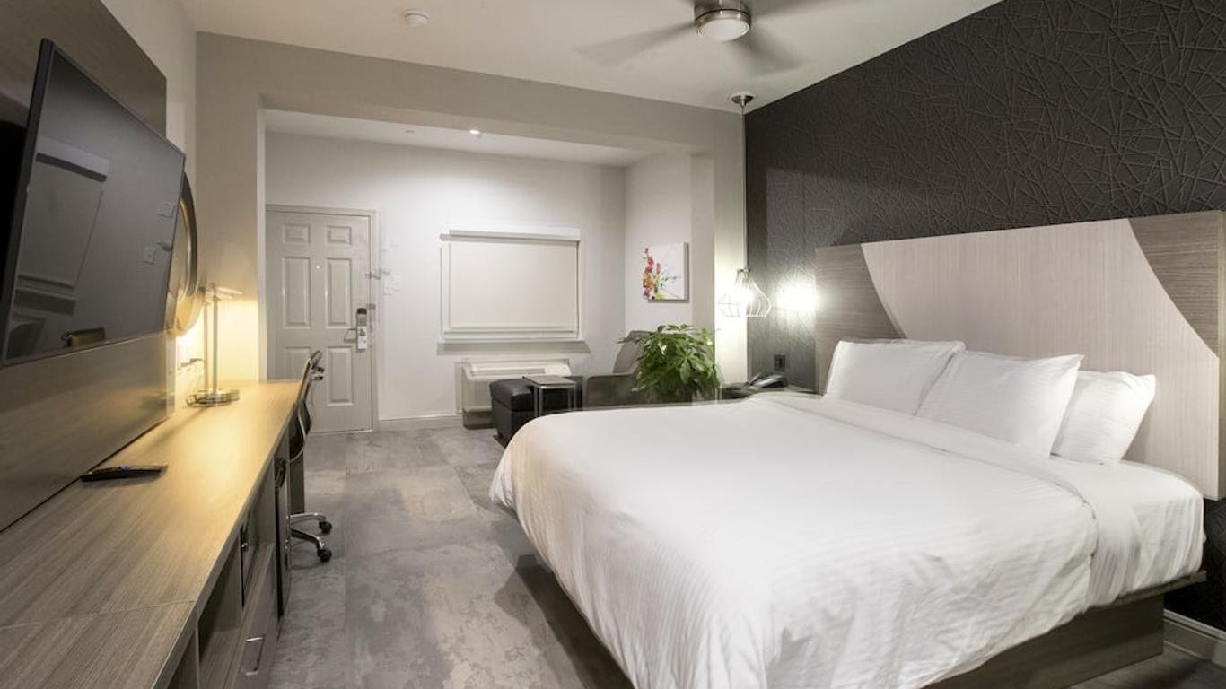 House Hotel
