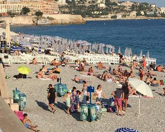 Superbe Studio parking piscine - Niza