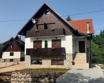 Guesthouse Family Bosnic - Plitvicka Jezera - Edificio