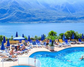 Hotel Cristina - Limone sul Garda - Pool