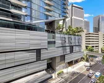 Luxury King Suite W City view at SLS Brickell - Miami