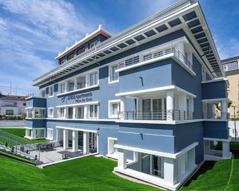 آبا أبارتمنتس بلايا دي جروس سان سيباستيان - سان سباستيان - مبنى