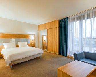 كواليتي هوتل أوسترافا سيتي - اوسترافا - غرفة نوم