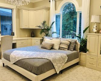 Idaho Luxury Getaway-Come Hang Out And Relax With The Family - Kamiah - Bedroom