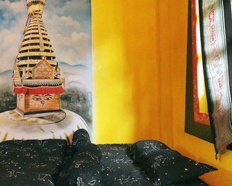 Peaceful Homestay - 5 min from downtown - Lao Cai - Bedroom