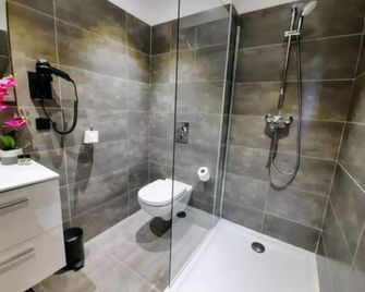 Hôtel Casa Mea - San-Martino-di-Lota - Salle de bain