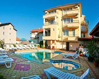 Dirossi Hotel - Sveti Vlas - Uima-allas
