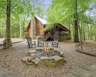 Discounted Rates - Smithville - Patio