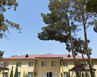 Tarmita Plaza - Termez - Building