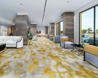 فندق لاريتشي تبوك - تبوك - ردهة