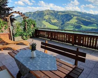 Panorama Appartements Filzerhof - Kirchberg in Tirol - Balkon