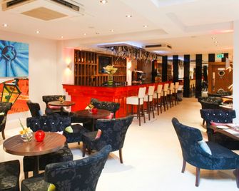 Hotel Indigo London - Tower Hill By IHG - לונדון - בר