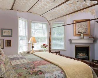 Montford Inn & Cottages - Norman - Habitación
