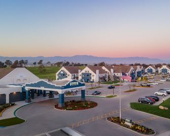 Staybridge Suites Oxnard - River Ridge by IHG - Oxnard - Bina
