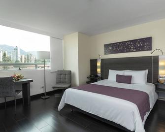 Hotel bh El Poblado - Medellín - Bedroom