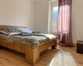 Bel appartement spacieux T4 La Citadelle de 92m2 - Belfort - Habitación