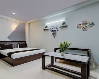 Hotel O Dadri Main Road Greater Noida - Greater Noida