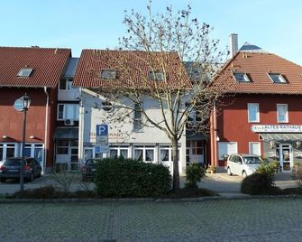 Altes Rathaus am Elz Garten - Rust - Building