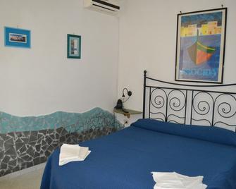 Piccolo Tirreno Hotel Residence - Procida - Chambre