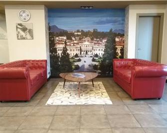 Bis Hotel Varese - Varese - Huiskamer