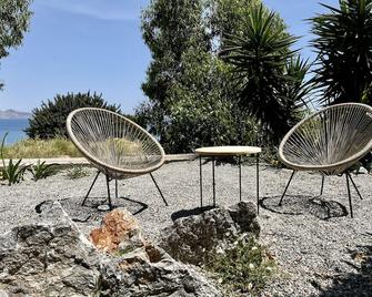 Petra Residences In Lindos - Rhodes - Patio