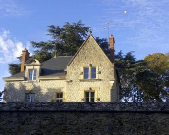 Le Clos des Ormeaux - Vineuil - Building