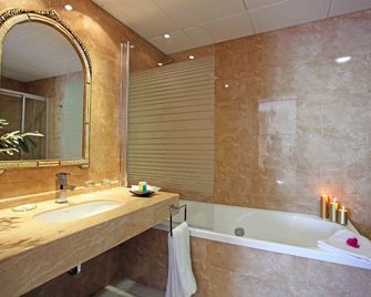 la fonda hotel - Benalmádena