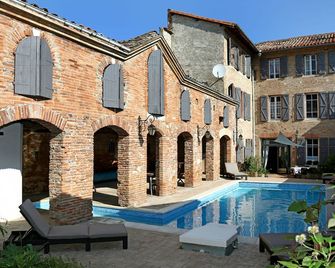 Maison d'Hotes Delga - Gaillac - Pool