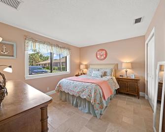 Pga National Club Cottage Palm Beach Gardens, Florida - Palm Beach Gardens - Bedroom
