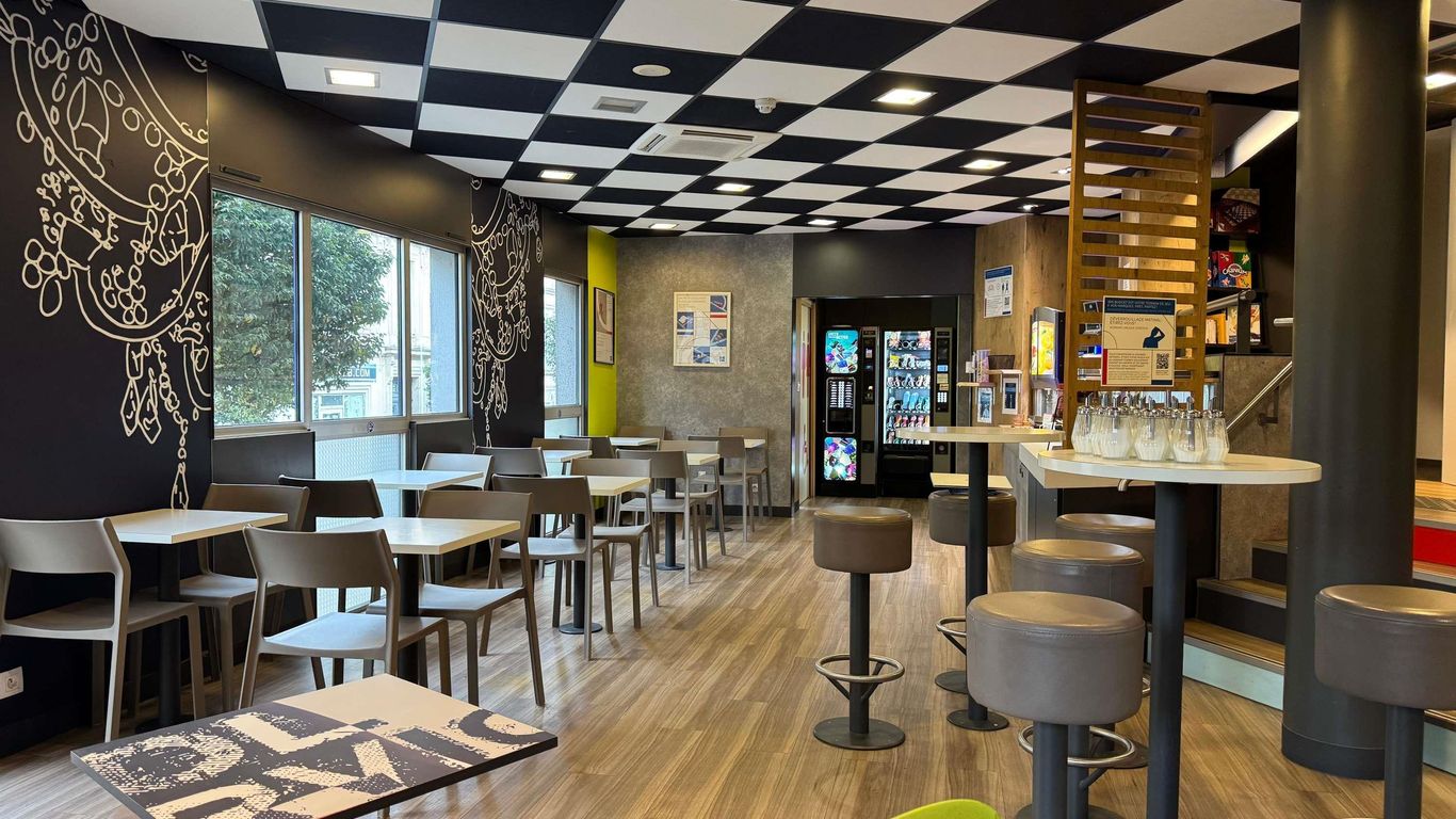 إيبيس بودجيه أنغوليمي سنتر