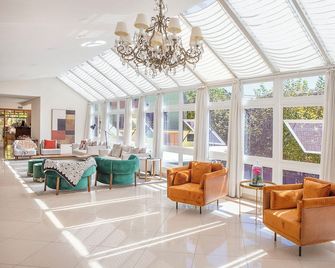 Hotel Estoril - Campos do Jordão - Lobby