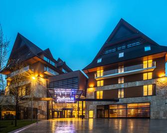 Radisson Blu Hotel & Residence Zakopane - Zakopane - Byggnad