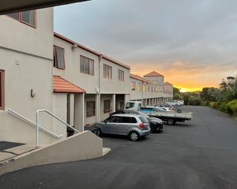 Albany Executive Motor Inn - Albany - Building