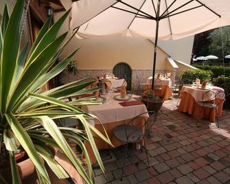 Case Vacanza Fiocchi - Arrone - Restaurant