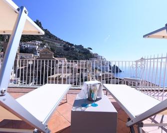 Amalfitano Apartments - Amalfi - Balcony