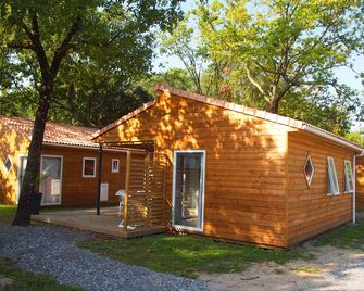 Comfort 'Pigne de Pin' I (sleeps 6) - Vieux-Boucau-les-Bains - Building