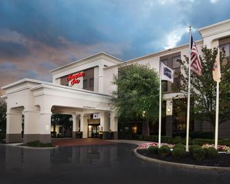 Hampton Inn Linden - Linden - Будівля