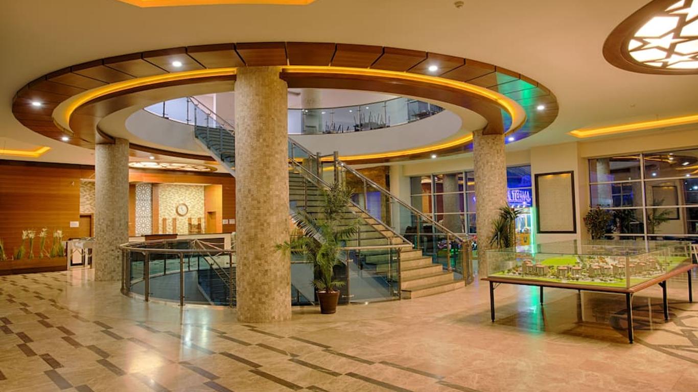 Grand Ozgul Thermal Holiday Village