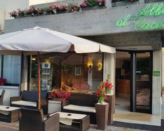 Albergo Al Cacciatore - Desenzano del Garda - Patio