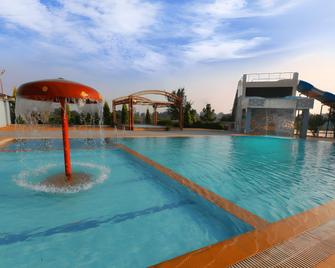 Nisarg Resort - Jabalpur - Pool