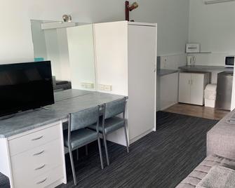 Robetown Motor Inn & Apartments - Robe - Keuken