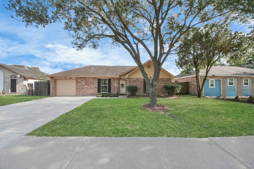 Cozy 3br Retreat Near Nasa And Hobby Airport - هيوستن