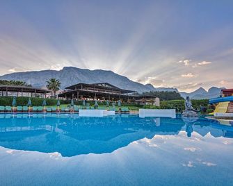 Gypsophila Club Marine - Göynük - Piscina