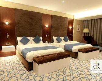 Royal Crown Hotel - Muscat - Bedroom