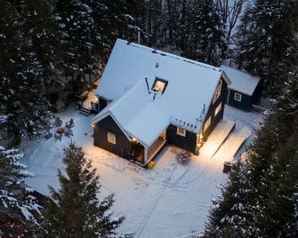 Maison Napoléon B&B - Mont-Tremblant - Building