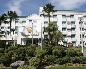 East Asia Royale Hotel - General Santos - Gebäude