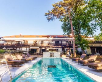 Boutique Hotel Annuska - Balatonfured - Zwembad
