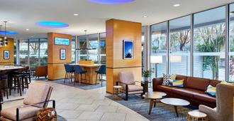 Four Points by Sheraton Tallahassee Downtown - Tallahassee - Area lounge