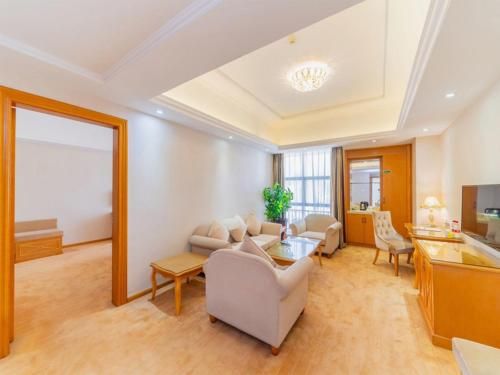 Vienna Hotel Shiyan Guangming Road